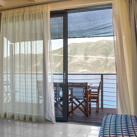 Soul Beach Suites Vasiliki  Exterior photo