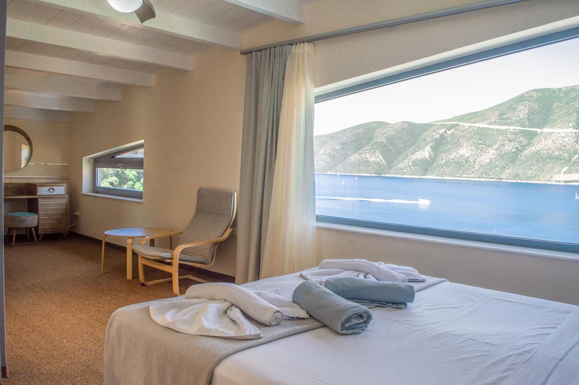 Soul Beach Suites Vasiliki  Exterior photo
