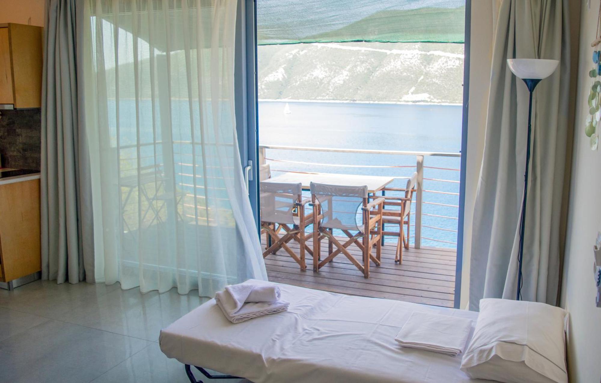 Soul Beach Suites Vasiliki  Exterior photo