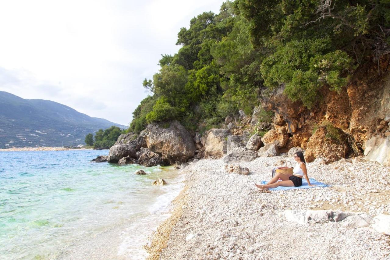 Soul Beach Suites Vasiliki  Exterior photo